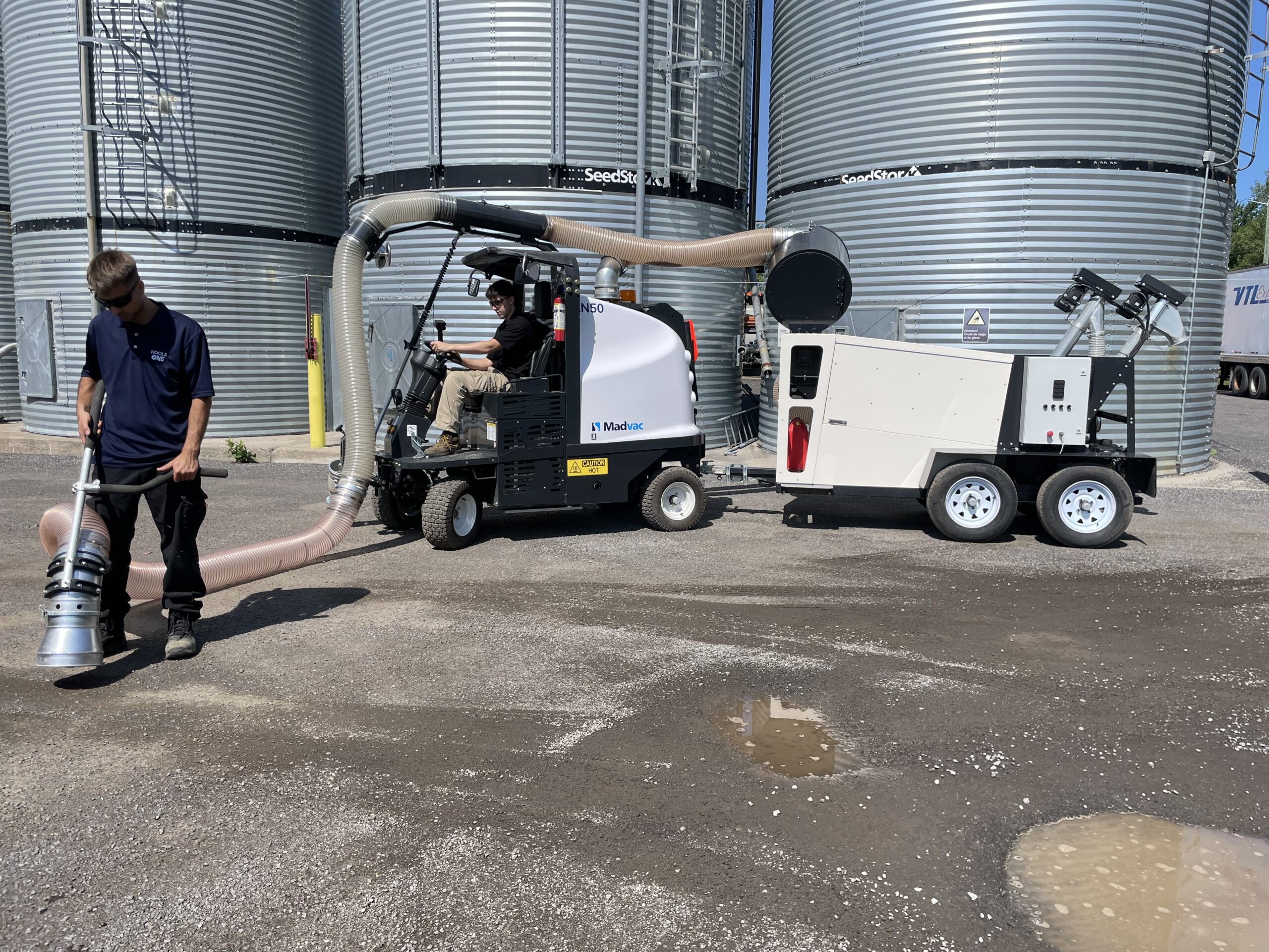 Exprolink and Hoola One Launch Major Demo Tour for Industrial Microplastic Recovery